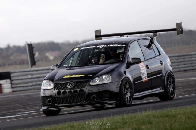 The Race Endurance Racing - Car for rent